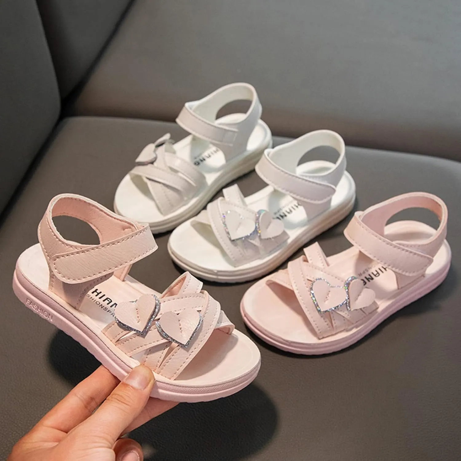 Children Shoes Fashion Love Decorative Thick Sole Sandals Soft Sole Comfortable Princess Sandals Toddler 10 Shoes Girls