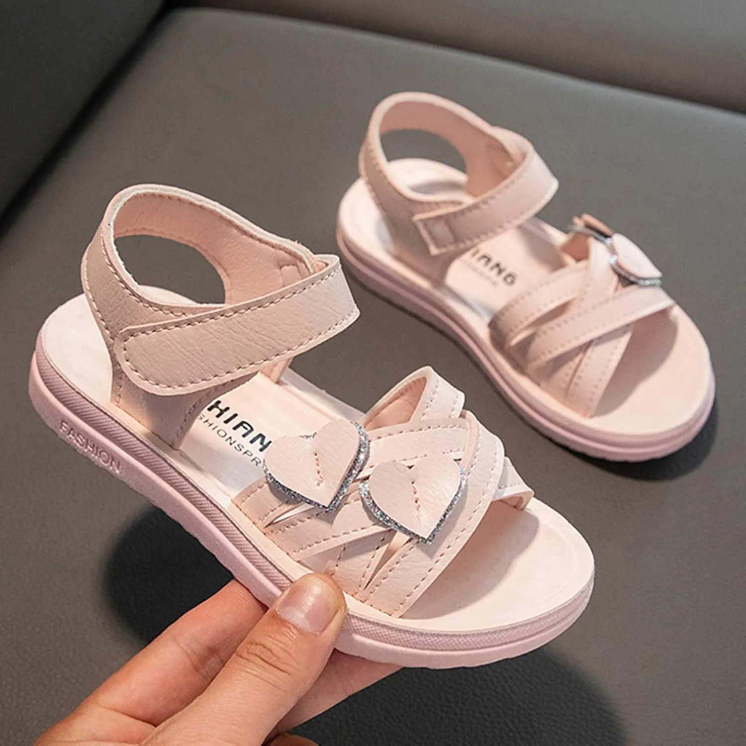 Children Shoes Fashion Love Decorative Thick Sole Sandals Soft Sole Comfortable Princess Sandals Toddler 10 Shoes Girls