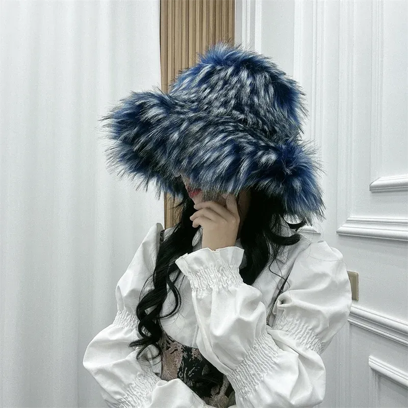 Dani Winter Warm Plush Bucket Hat