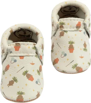 Freshly Picked Harry Potter Herbology Class City Baby Shoe All Gender Size 2 Beige