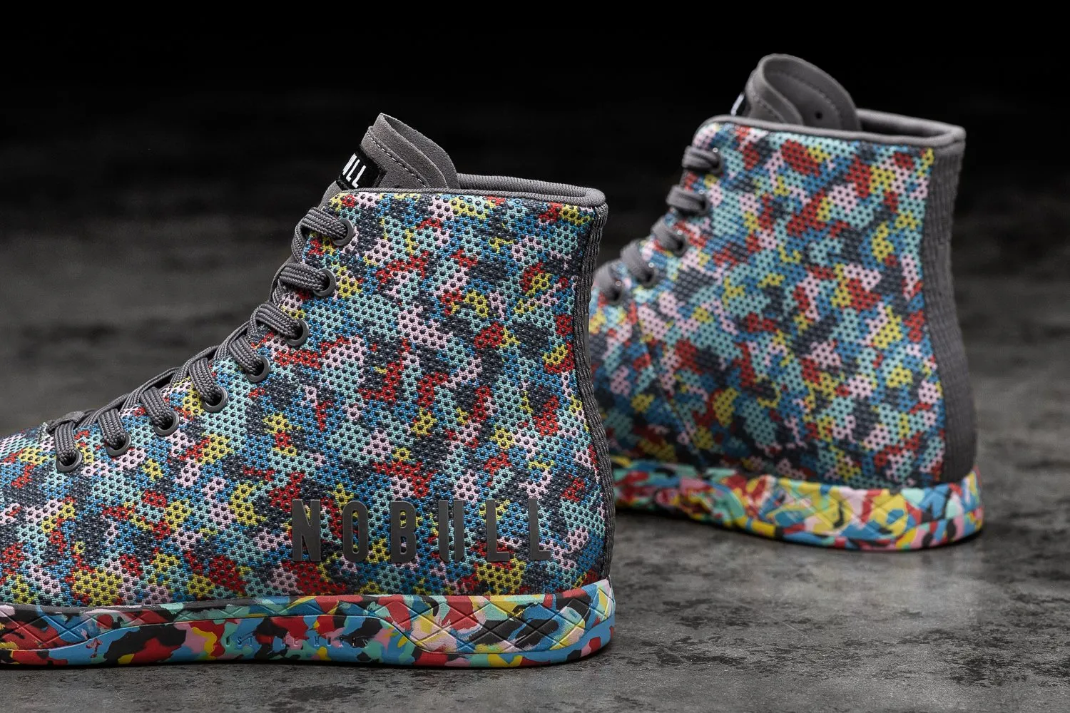 HIGH-TOP WILD TRAINER (WOMEN'S)