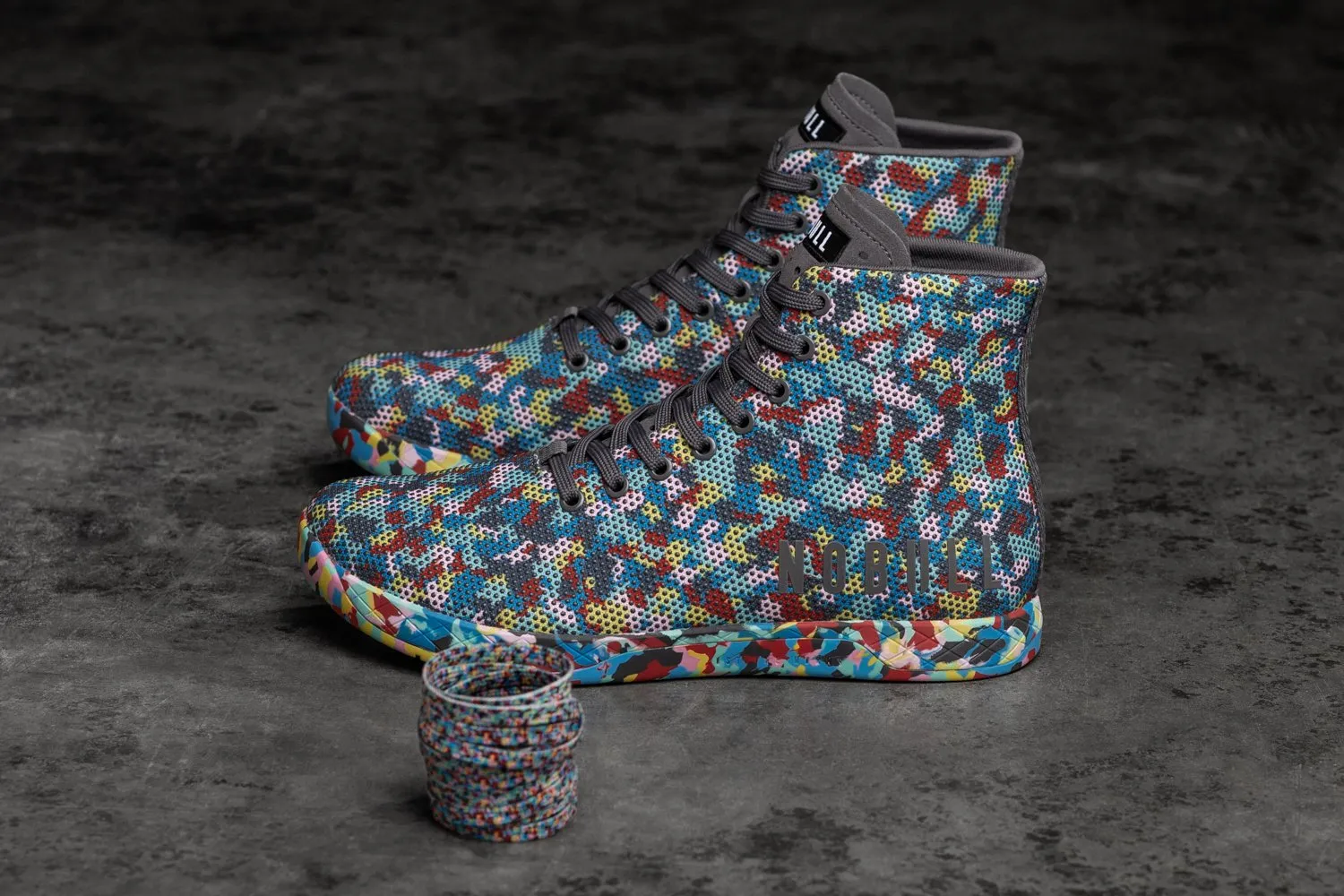 HIGH-TOP WILD TRAINER (WOMEN'S)