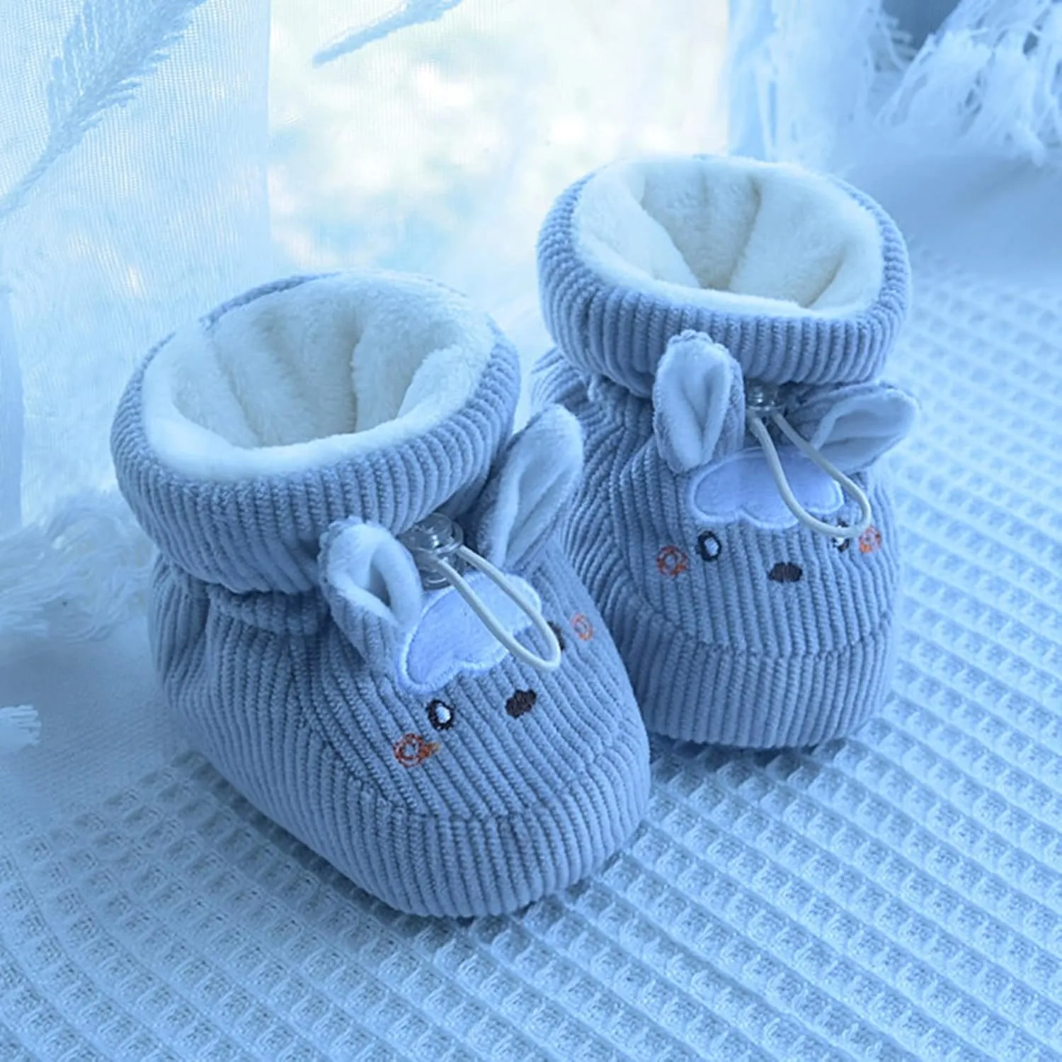 Infant Shoes Baby Boys Girls Slippers Cozy Fleece Booties First Walking Shoes Warm Socks Newborn Crib Shoes (Grey, 6-12 Months)