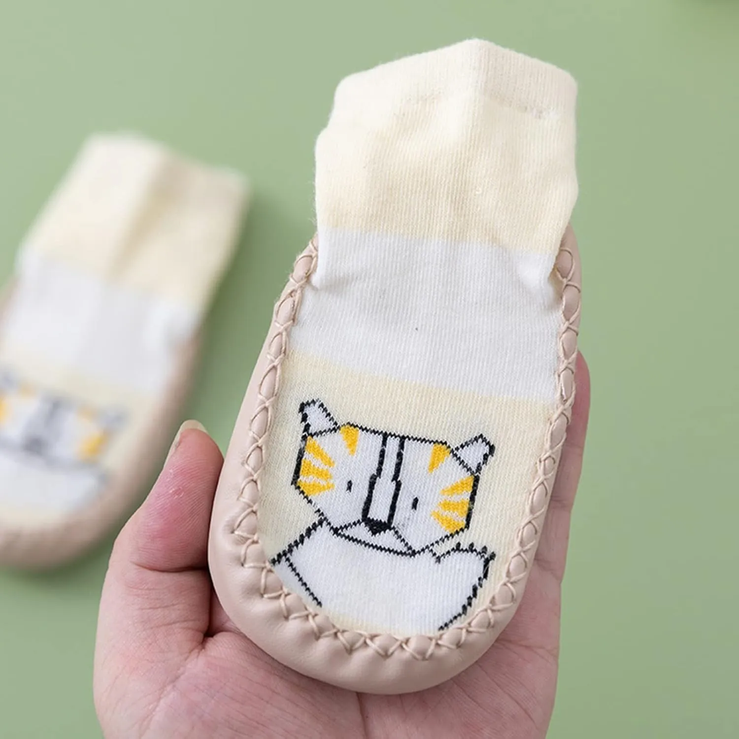 Infant Toddler Shoes Soft Sole Toddler Shoes Cartoon Animal Print Non Slip Breathable Socks Toddler Sandals Size