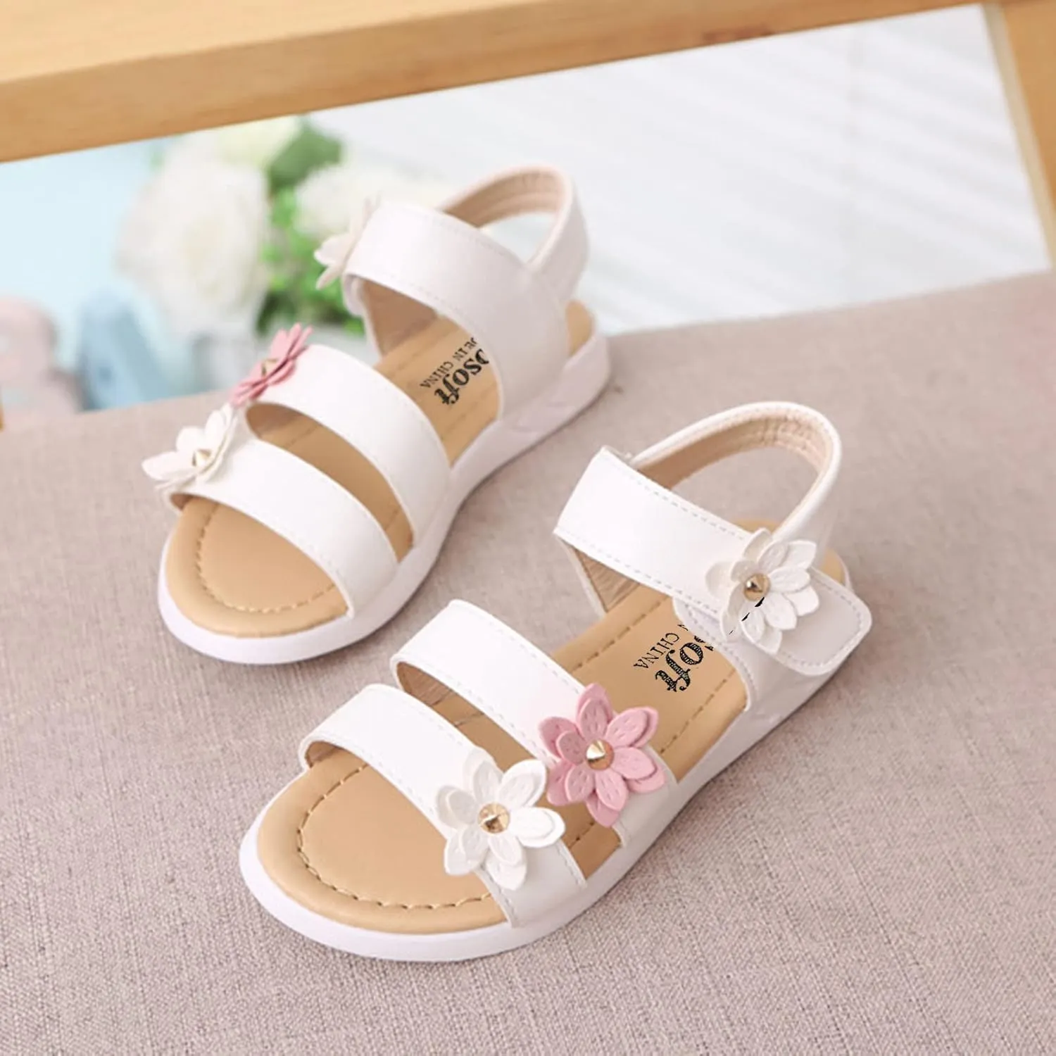 Kids Sandals Girls Toddler Girls Shoes Non-Slip Sandals Kids Rubber Baby Sandals Flower Baby Shoes