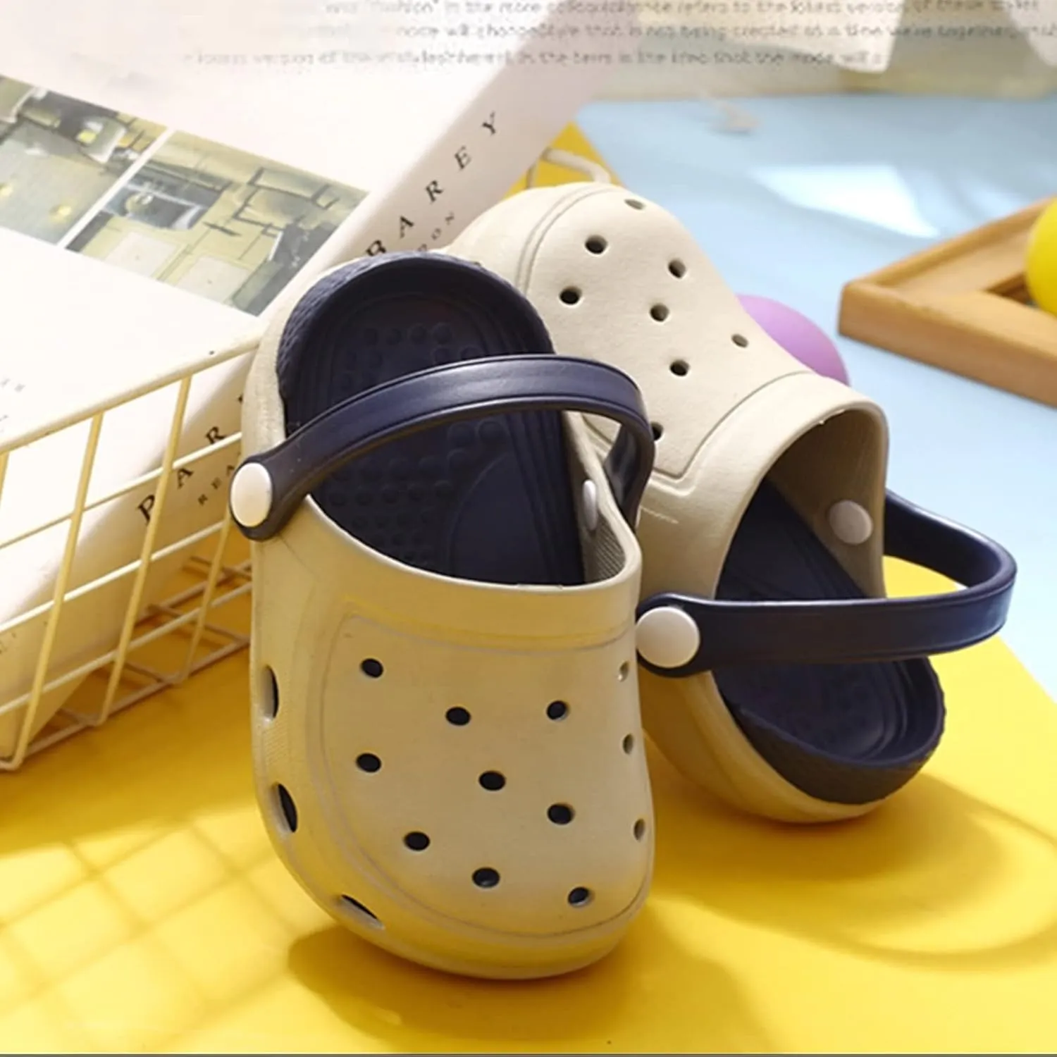 MEMON Baby Boys Girls Clogs Slippers Toddler Slip On Lightweight Sandals Shockproof Girls Summer Pool Beach Shoe