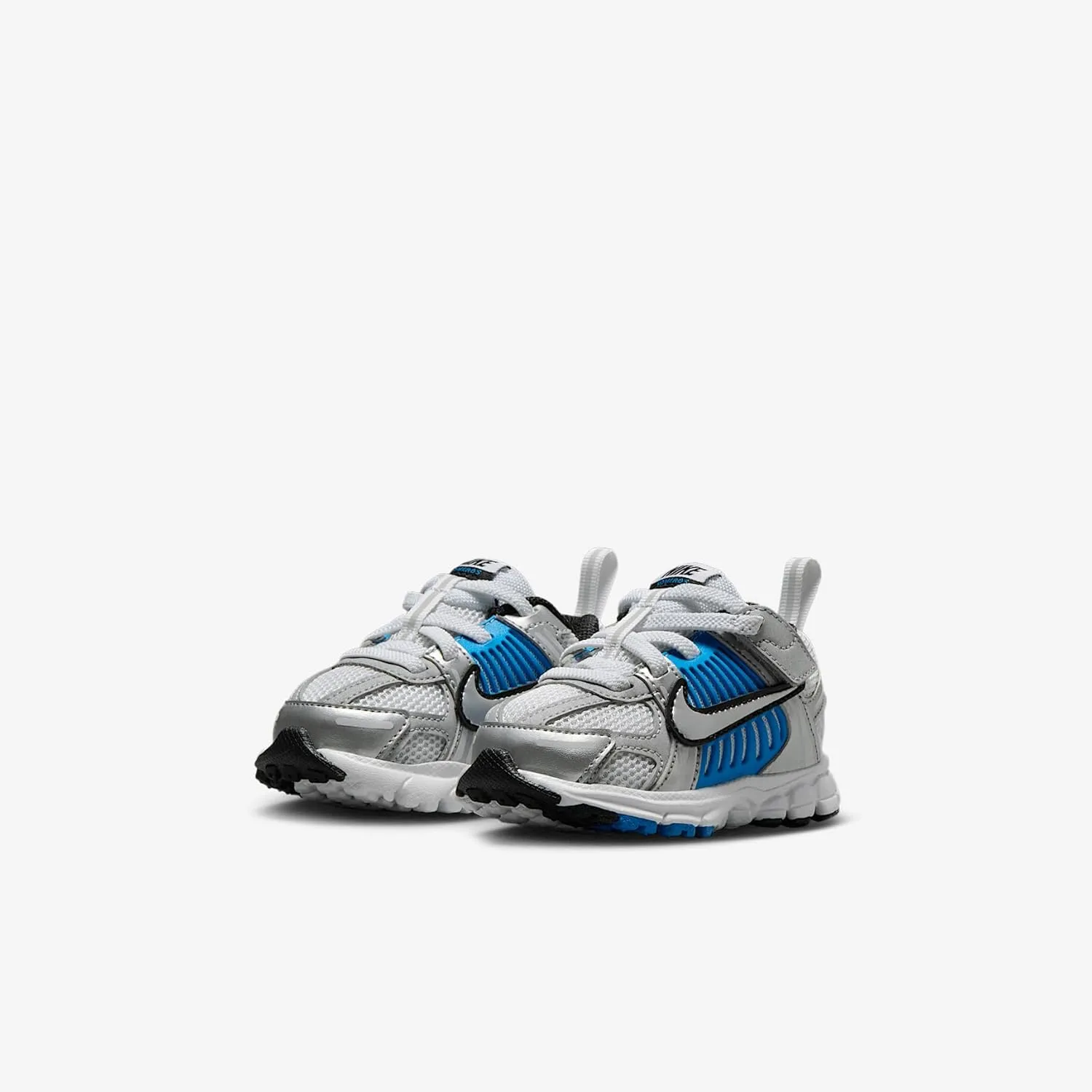 Nike Vomero 5 Baby/Toddler Shoes (HF7000-105, White/Light Photo Blue/Black/Metallic Silver)