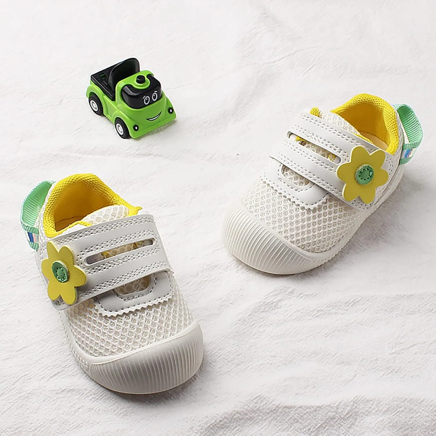 Sport Shoes Children Baby Infant Lightweight Non Slip Soft Sole Casual Shoes for Outdoor Walking Running Playing Shoes Kids