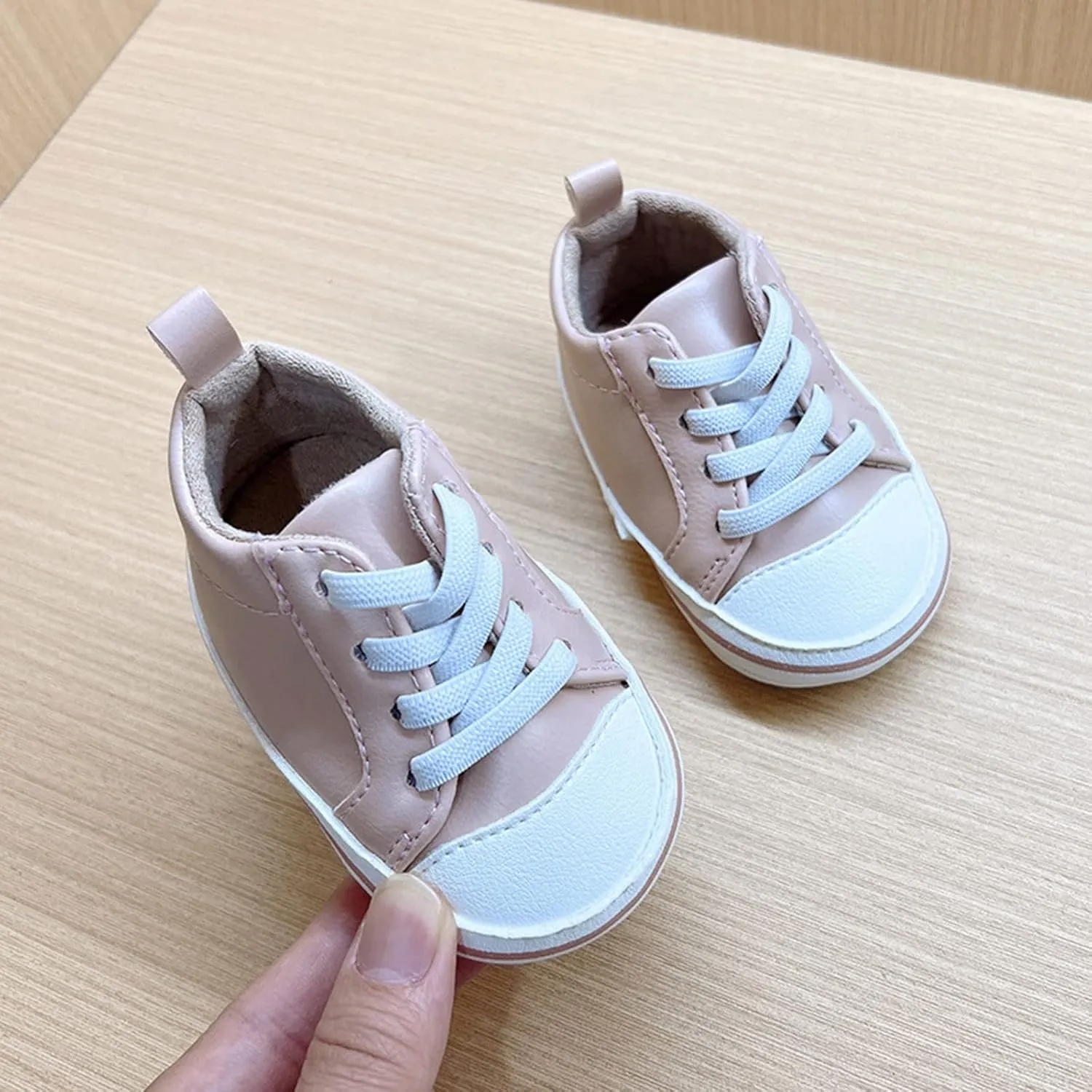Spring and Summer Children and Infants Toddler Shoes Boys and Girls Floor Sports Shoes Flat Soles First Shoes Walking