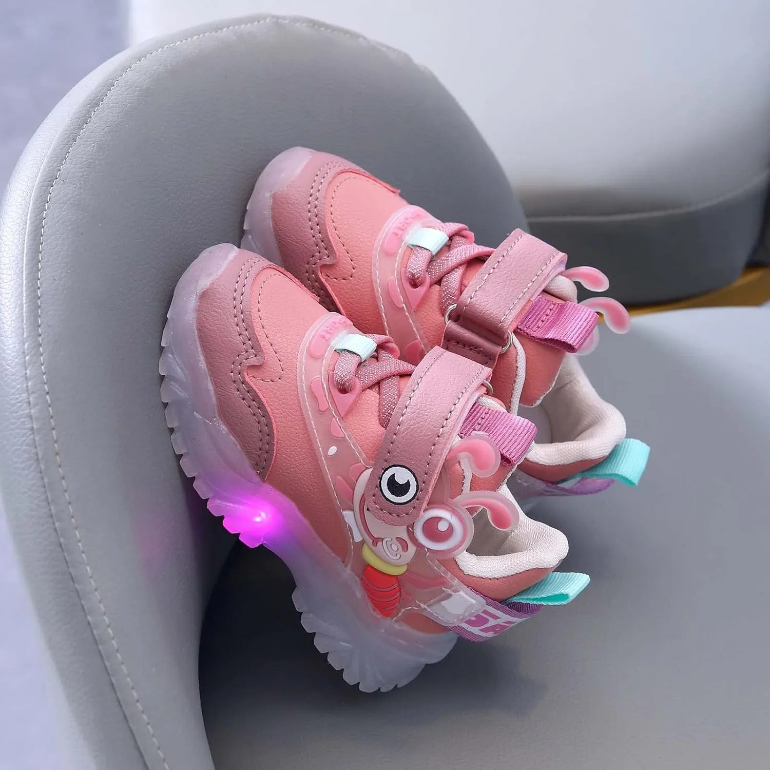 Toddler Cute Shoes Light Up Shoes for Girls Toddler Led Walking Shoes Girls Kids Children Baby Flat Bottom Sneakers