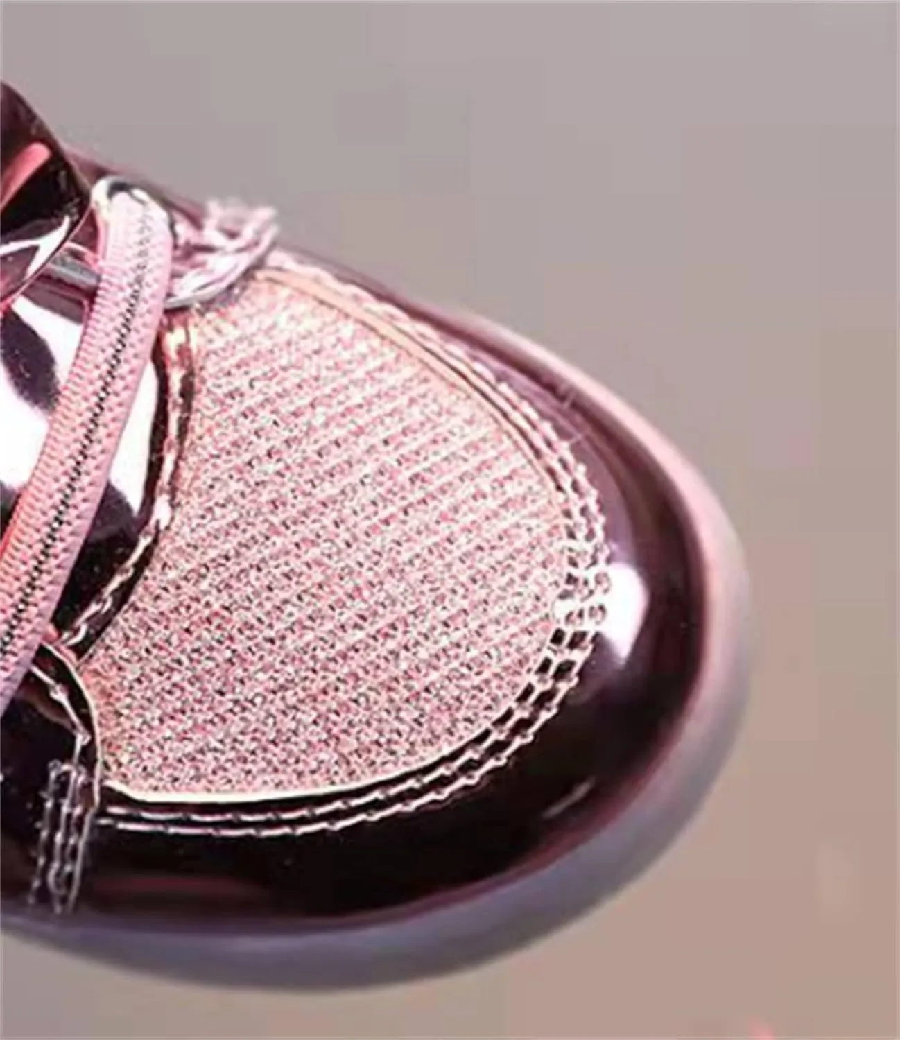Toddler Kids Light Up Shoes Fashion LED Light Baby Shoes Casual Children Shoes Boys Girls Fashion Tennis Sneakers