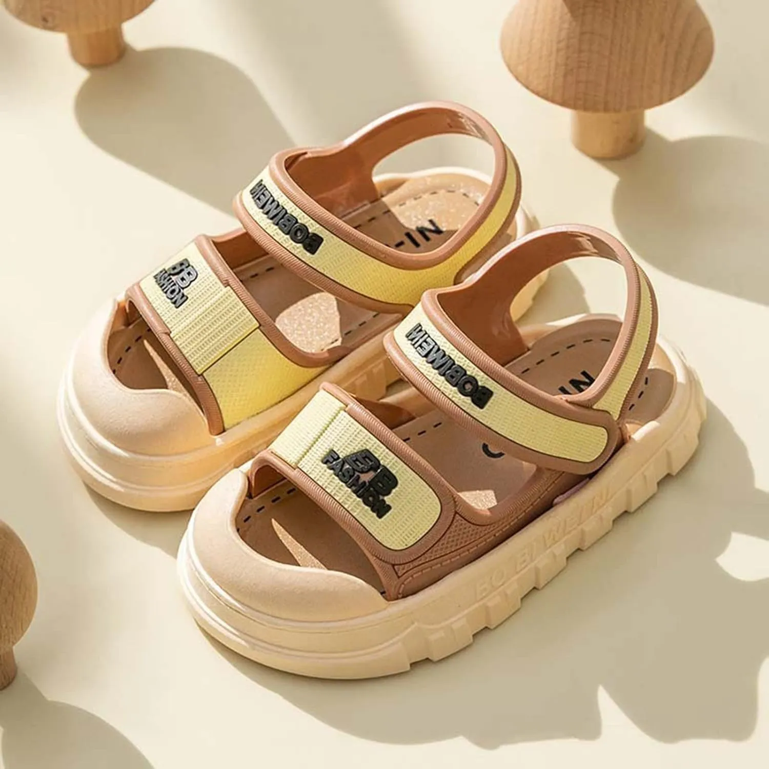Toddler Sneaker Children Sandals Summer Girls Nonslip Soft Sole Cartoon Baby Sandals Beach Shoes for 1 to 11