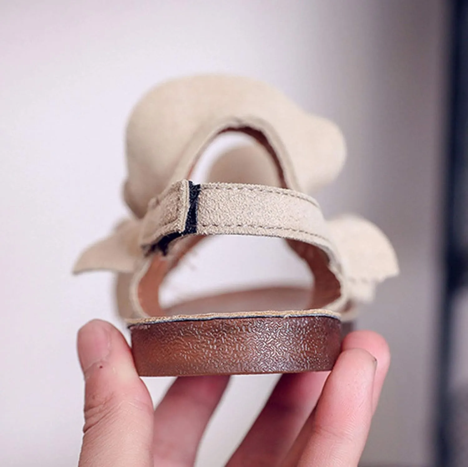 Toddler Tow Buckles Dew Toe Sandals Rubber Ruffle Shoes Non-Slip Jelly Toddler Baby Girl Shoes Breathable Shoes