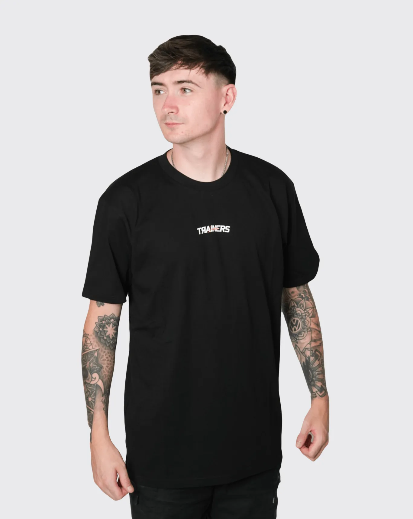 trainers dreams tee -tdt-blk